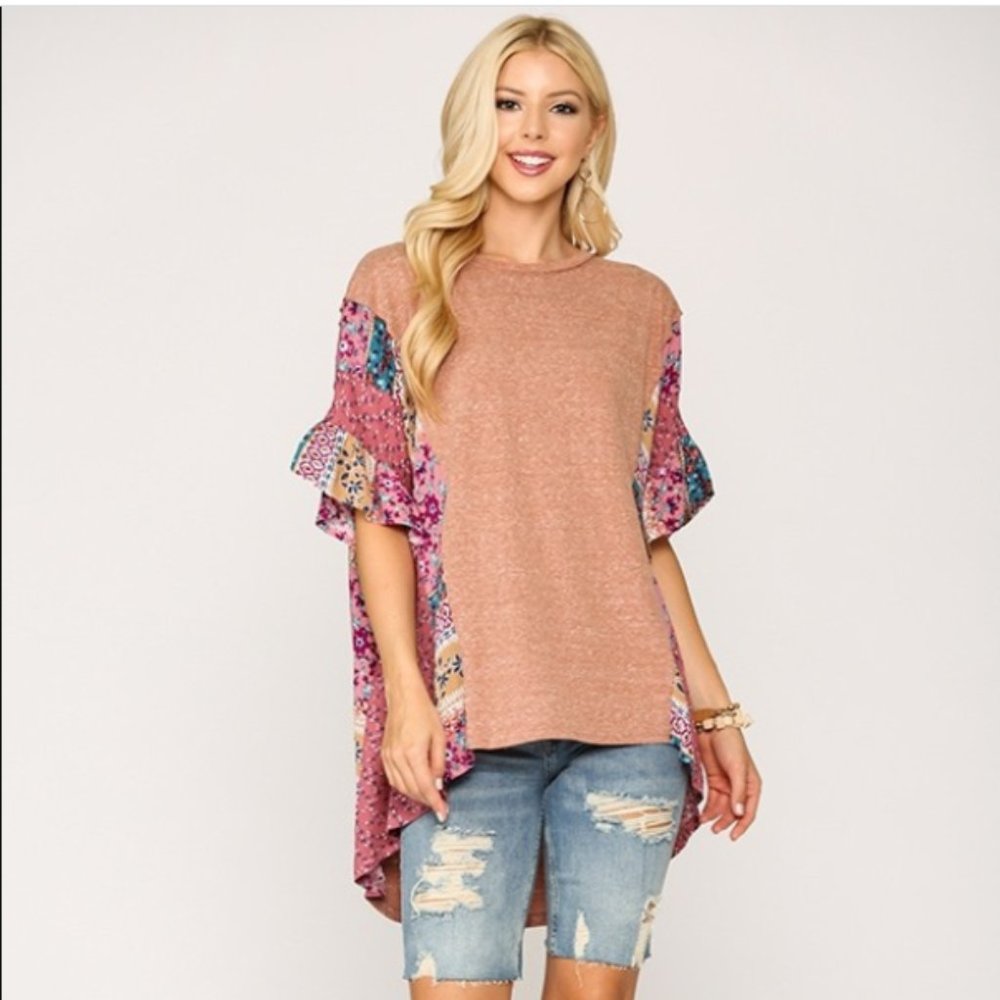 GIGIO/UMGEE Short Sleeve Slub Knit Hi-Low Top